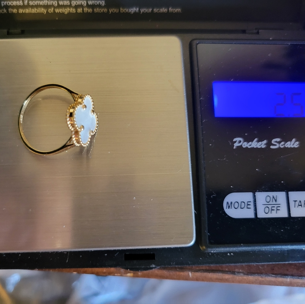 18 k solid gold ring